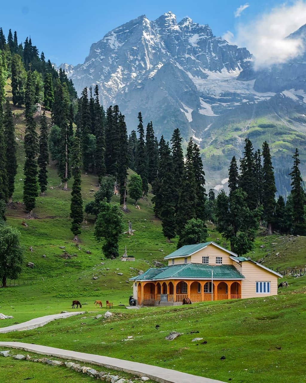 Sonamarg  Kashmir Rental Taxi
