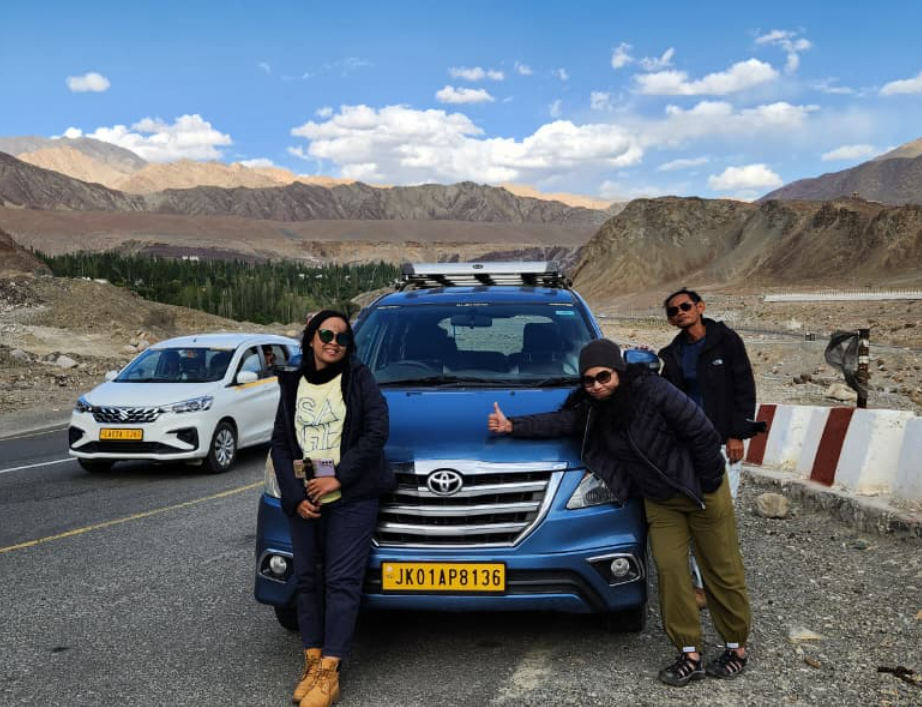 kashmir rental taxi